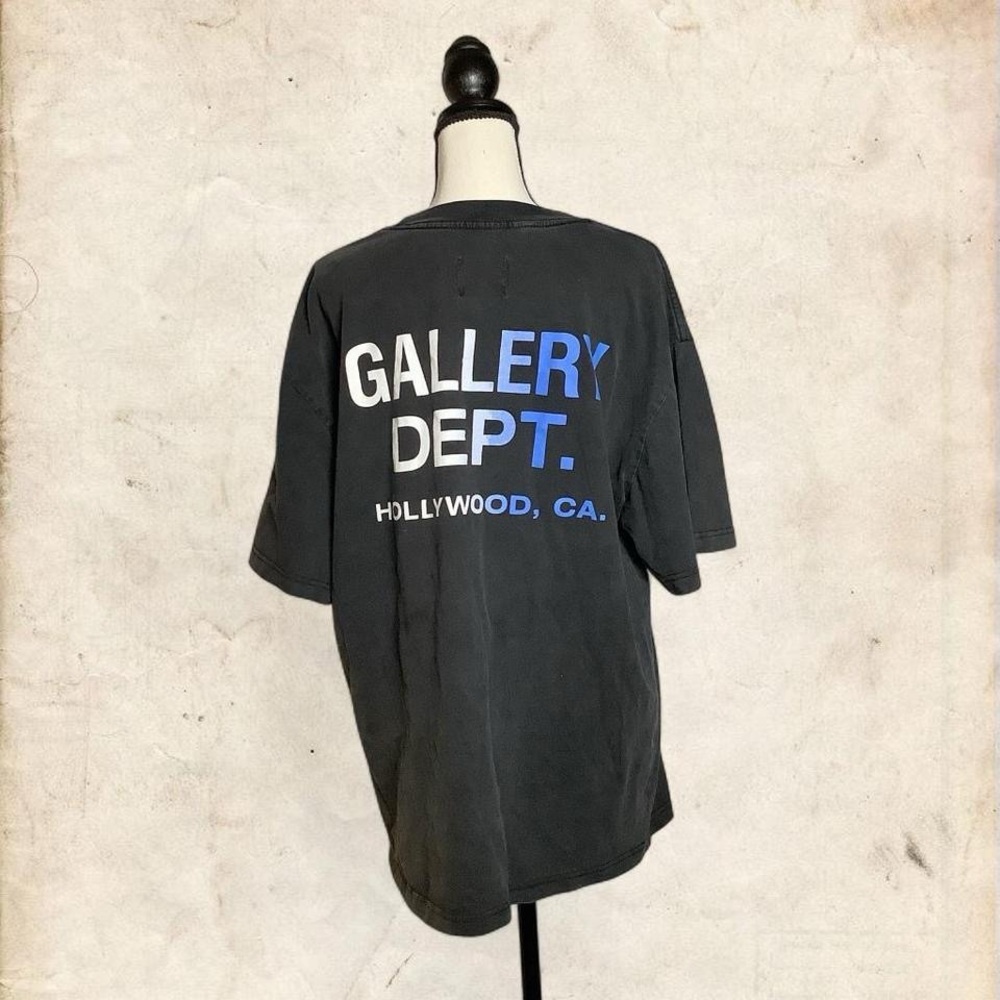 Gallery Dept Charcoal Tee with Blue Logo - Picture 4 of 5